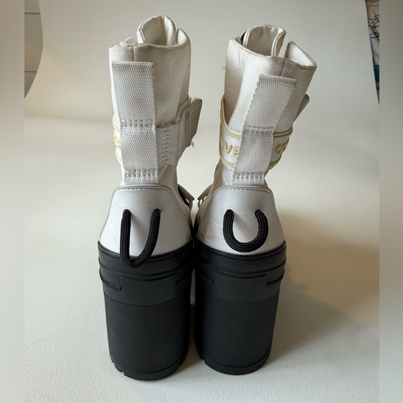 Converse Chuck Taylor Gr8 Platform Sneaker Heeled Boot Size 6.5 - Picture 6 of 10